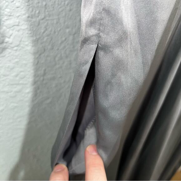 La Femme Embellished Bodice Tulle Ballgown(defects) - Picture 6 of 11